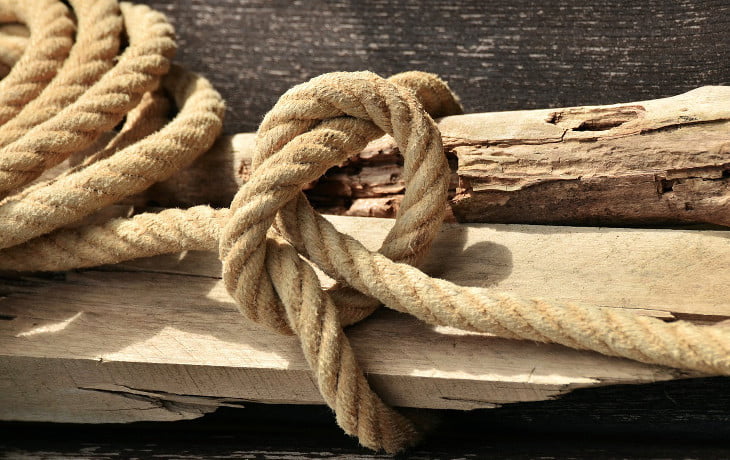 How To Tie A Rope Knot: 8 Essential Knots Everyone Should Know