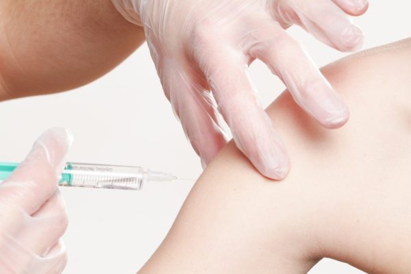 pfizer vaccine side effect throwing up pfizer vaccine side effect throwing up