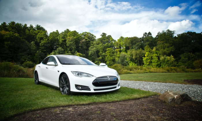 Are Teslas prone to combustion