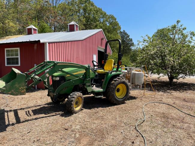 Plucky Former Poultry Farmer Goes Wild For Gators